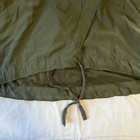 Express | Women's Army Green Lightweight Hooded Longsleeve Jacket | Size Small - Picture 5 of 6